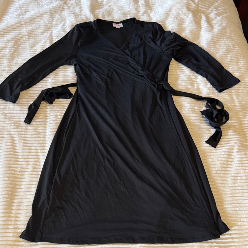 XS Classic Black Wrap Dress a Closet Staple worn once silky material